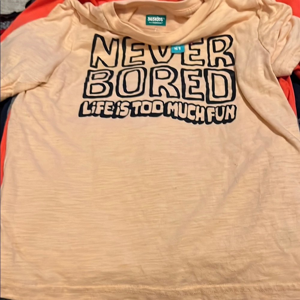 Garanimals Tan T-Shirt - Never Bored Fun Print size 7